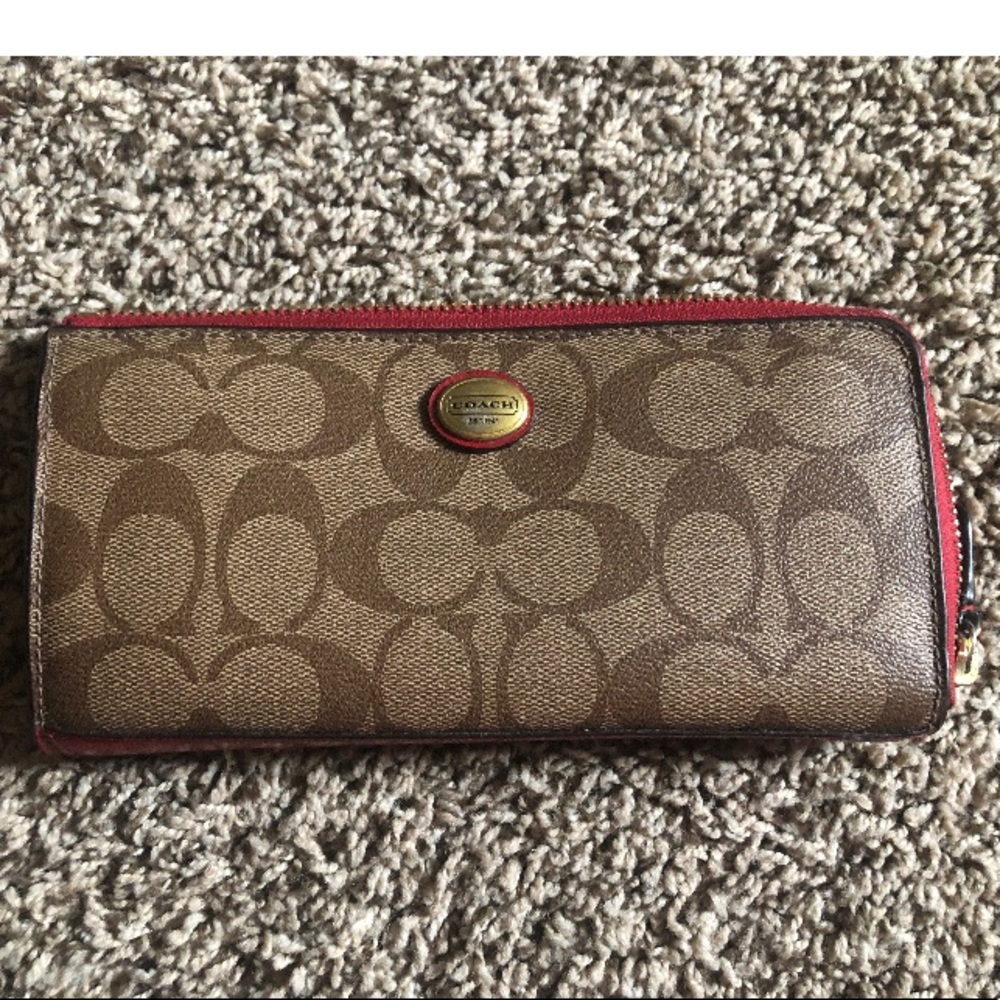 Authentic Coach Wallet